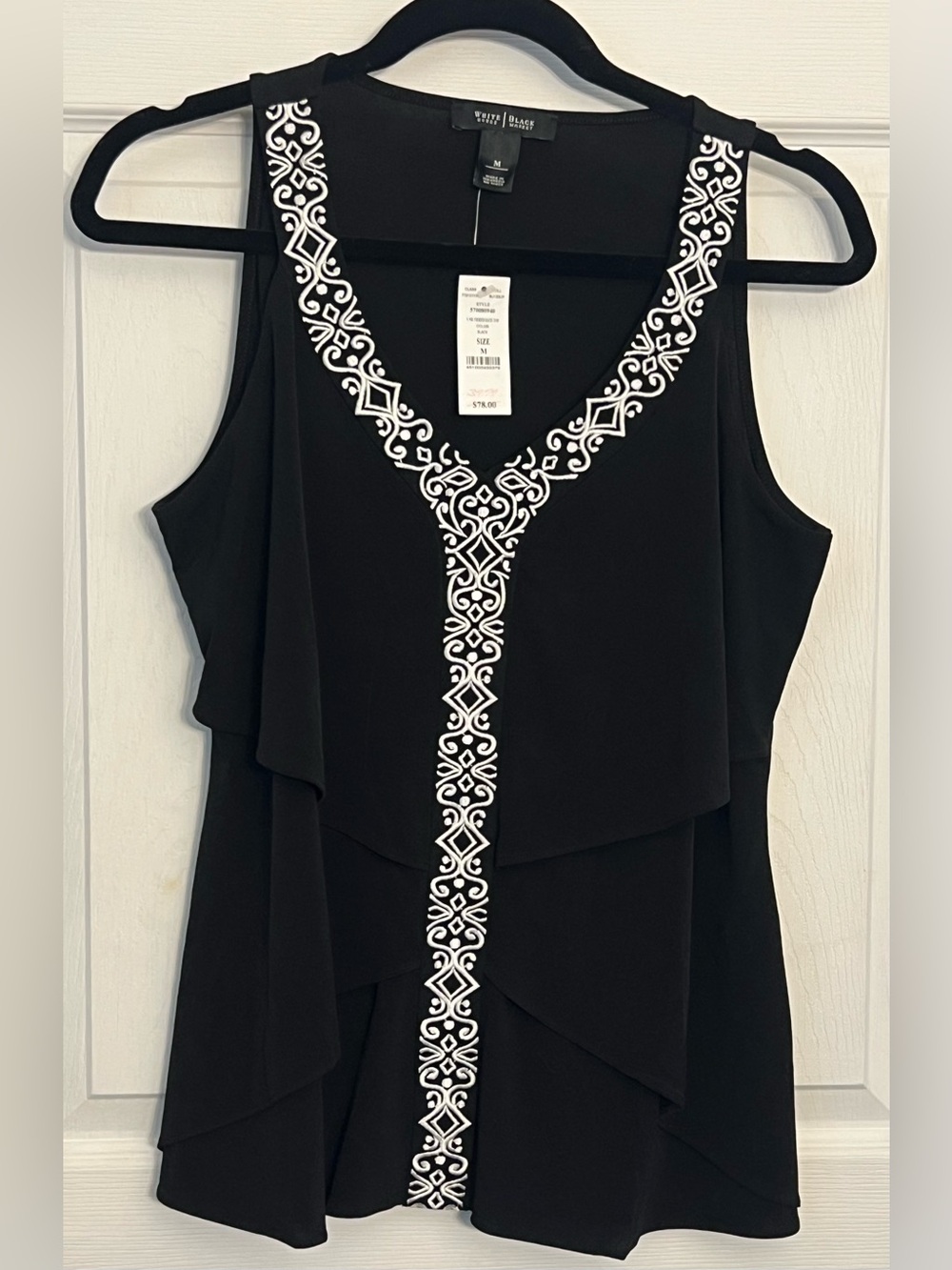White House Black Market V NK Tiered Date Top Black & White
